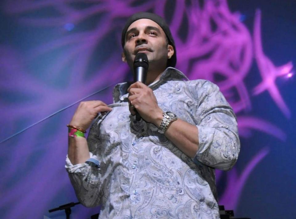 Imagine @ Comic Strip Live
